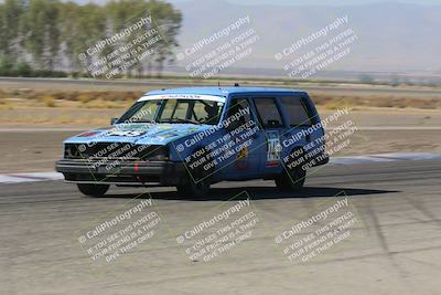 media/Oct-01-2022-24 Hours of Lemons (Sat) [[0fb1f7cfb1]]/10am (Front Straight)/